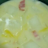 あったかメニュー☆白菜とベーコンのクリームスープ煮